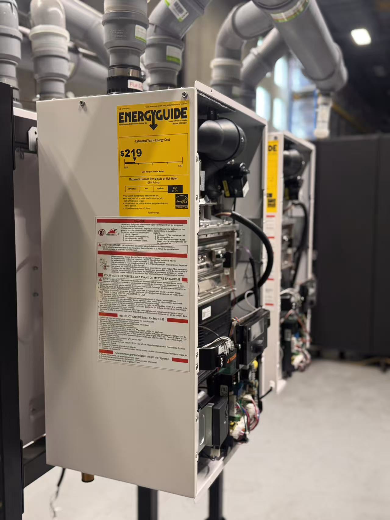 High efficiency furnace with EnergyGuide label